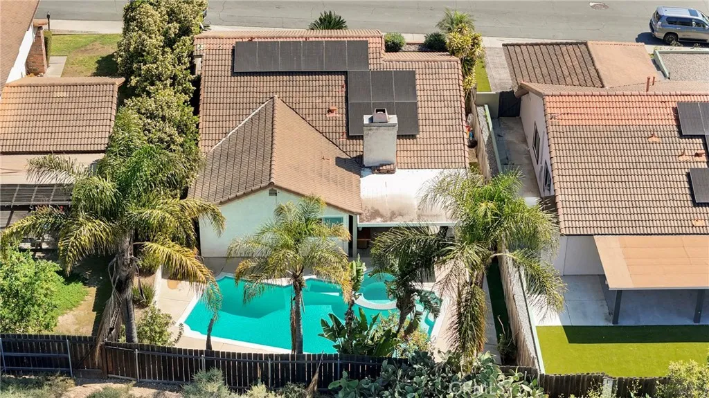 https://cdn.realtyfeed.com/cdn/127/306673668/ce4767a4de8631fd61658d1bc26eb26f.webp