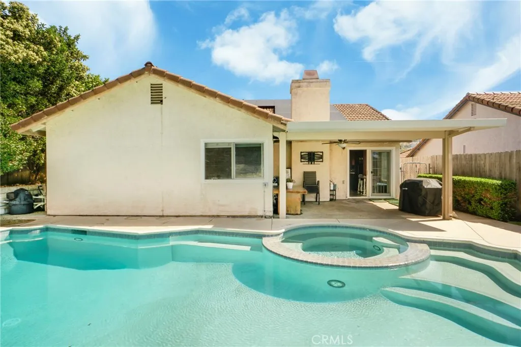 https://cdn.realtyfeed.com/cdn/127/306673668/fbac85f45ff4bfe4327f767f4666b935.webp