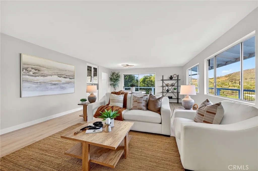 https://cdn.realtyfeed.com/cdn/127/306673670/2dbe7f7e0b04168007c711f91463beb7.webp