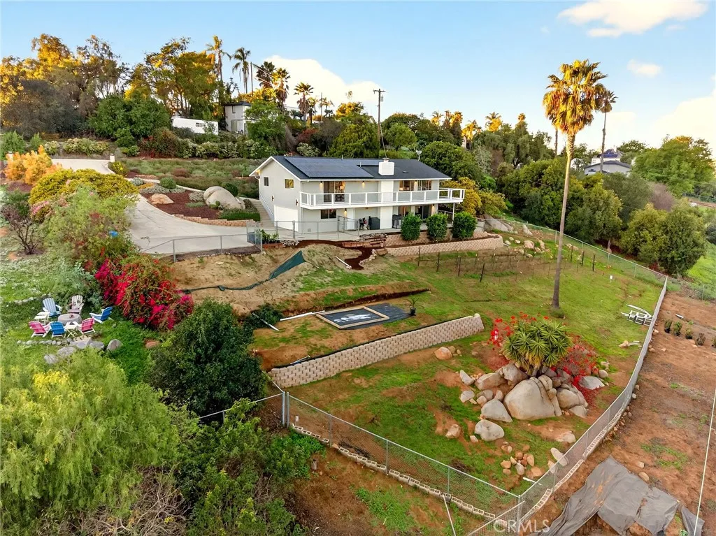 https://cdn.realtyfeed.com/cdn/127/306673670/44c07fb4622e482fb902046c3f63ee71.webp