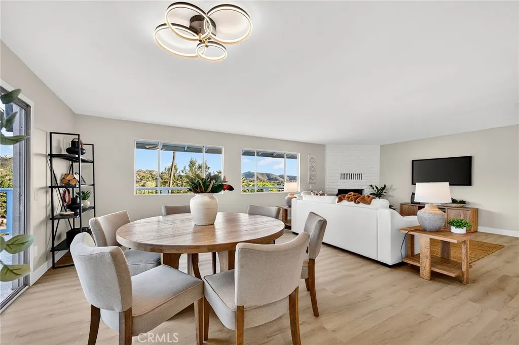 https://cdn.realtyfeed.com/cdn/127/306673670/5b5f0c41cd2a25faae87e9d413017ca3.webp