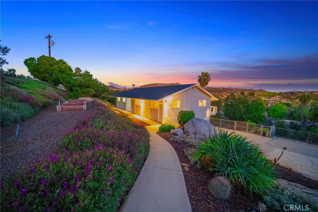 https://cdn.realtyfeed.com/cdn/127/306673670/64113e6fbd9a0ccceba46fec20285357.webp