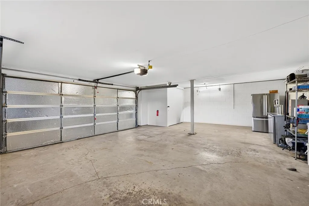https://cdn.realtyfeed.com/cdn/127/306673670/89c822c7c9013f56cdca6d1008192e78.webp