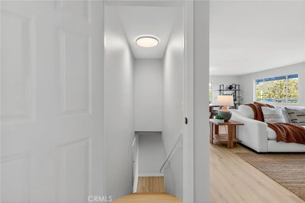 https://cdn.realtyfeed.com/cdn/127/306673670/b997edc9bbb82b0abc2cb80d20f23832.webp