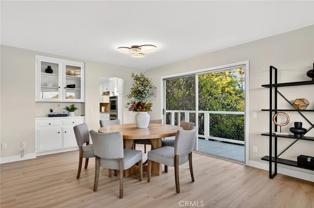 https://cdn.realtyfeed.com/cdn/127/306673670/f46a7031babb6c471a0fa5a384cbc555.webp