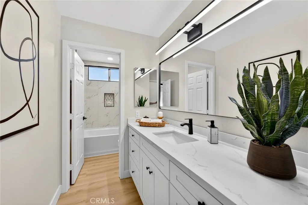https://cdn.realtyfeed.com/cdn/127/306673670/f75509457d800a17a44bd2c5676cdb44.webp