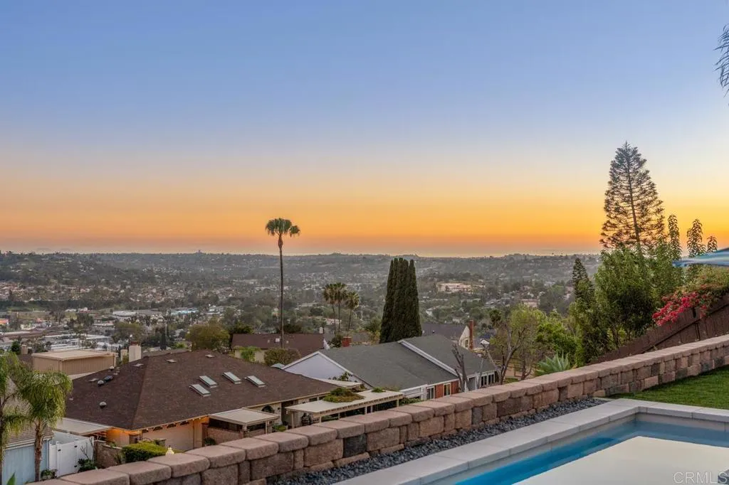https://cdn.realtyfeed.com/cdn/127/306673671/43817b5ca3481b6013413166479c9460.webp