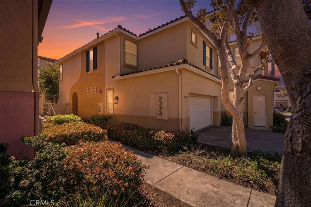 https://cdn.realtyfeed.com/cdn/127/306673681/03993cd1fe1996b6265ff0555607415b.webp