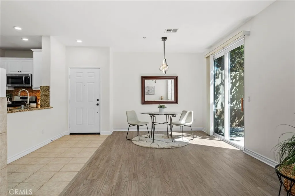 https://cdn.realtyfeed.com/cdn/127/306673681/2f90ed2f0db73a8ac7821e1dc1289020.webp