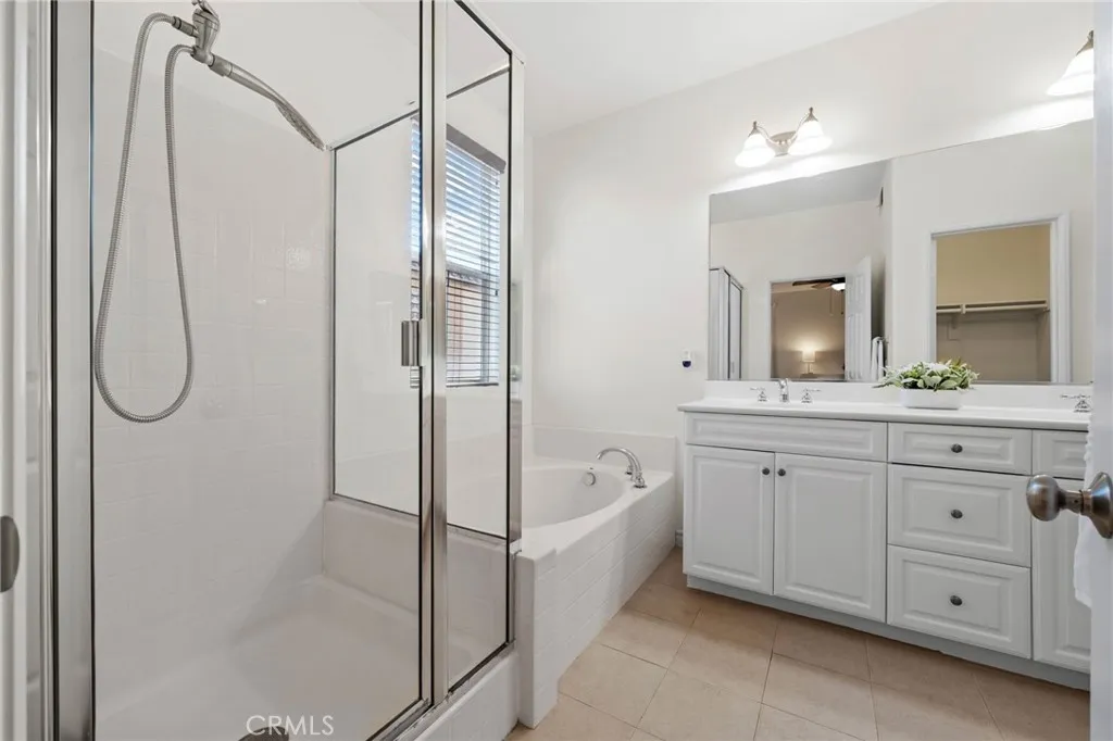https://cdn.realtyfeed.com/cdn/127/306673681/4963f81cc2ce0391b12b599cbcb2b739.webp