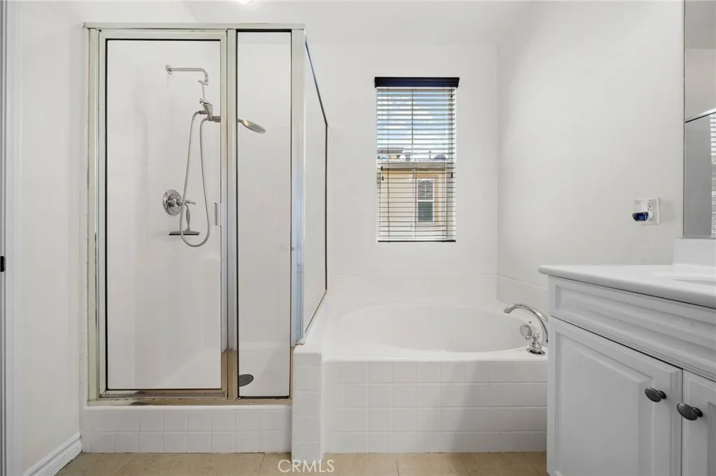 https://cdn.realtyfeed.com/cdn/127/306673681/7c60a46e37d3e6317979261f2148c3d0.webp