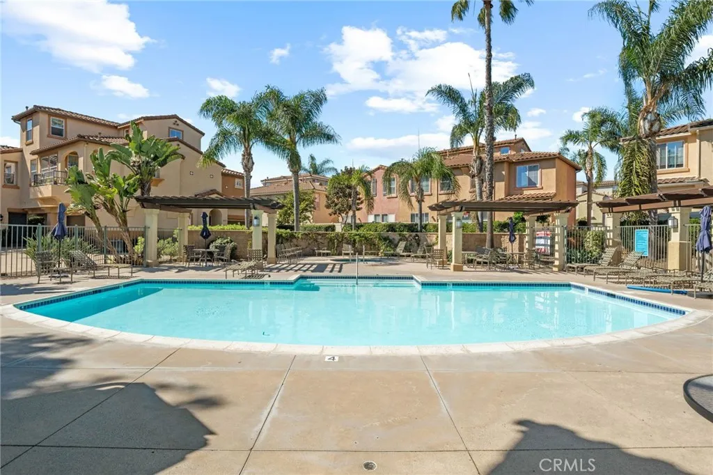 https://cdn.realtyfeed.com/cdn/127/306673681/a4fe492e804b5038101ae958421775e5.webp