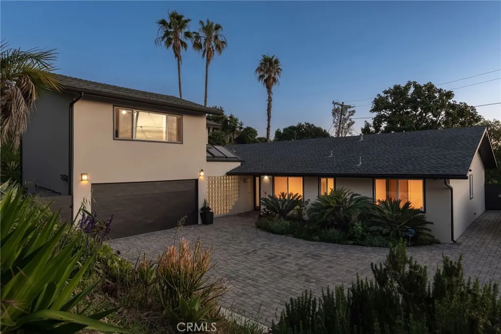 19238 Arminta, Reseda, CA, 91335