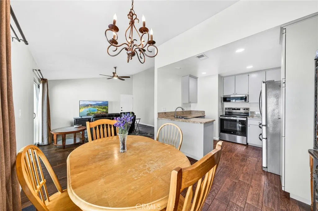 https://cdn.realtyfeed.com/cdn/127/306673706/7e77512a48435e07eb92bf9beccf863e.webp