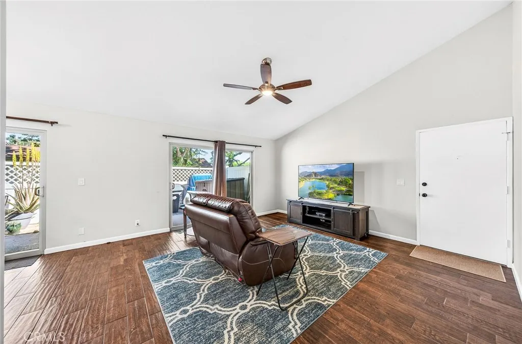 https://cdn.realtyfeed.com/cdn/127/306673706/aaca56da350229f1ee361f691026eb48.webp