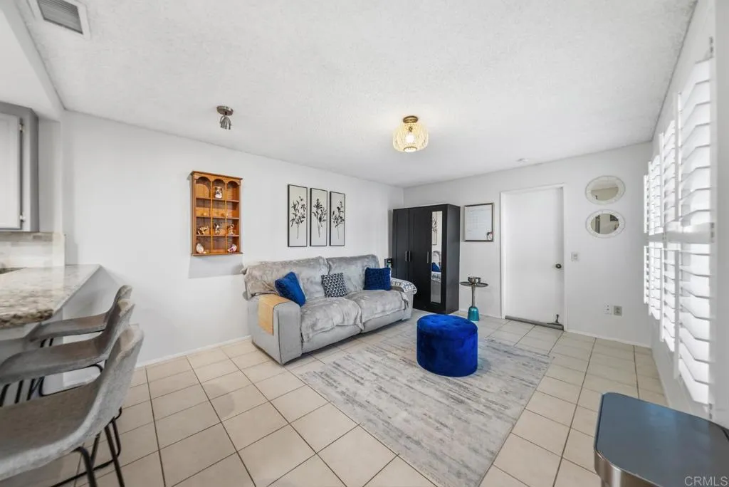 Photo #31: PTP2602228 Listing: Photo #31