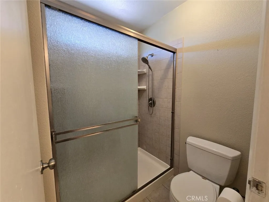 https://cdn.realtyfeed.com/cdn/127/306673737/0b878a6cae8565e158ce07ad6fa7c838.webp