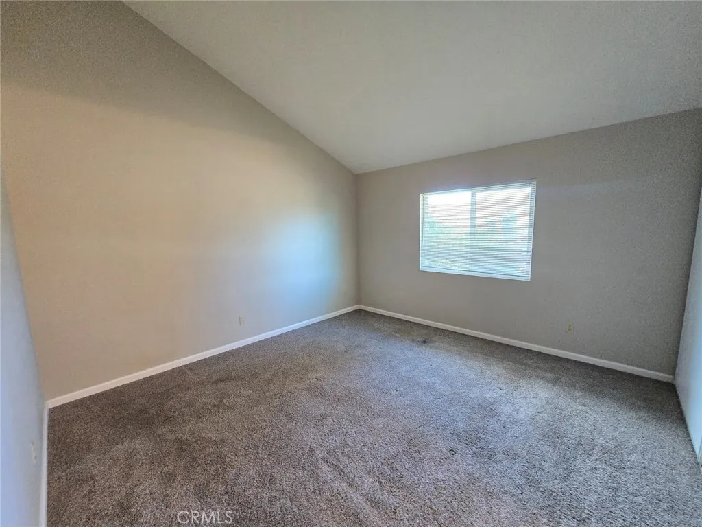 https://cdn.realtyfeed.com/cdn/127/306673737/89c832b351a965dab73bdf5166b2c025.webp