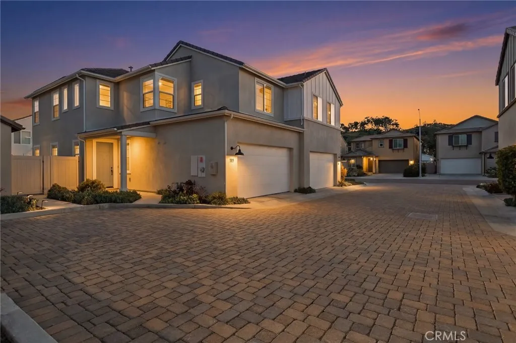 https://cdn.realtyfeed.com/cdn/127/306673754/2d1d357d88df277120101f9e92dd63fb.webp