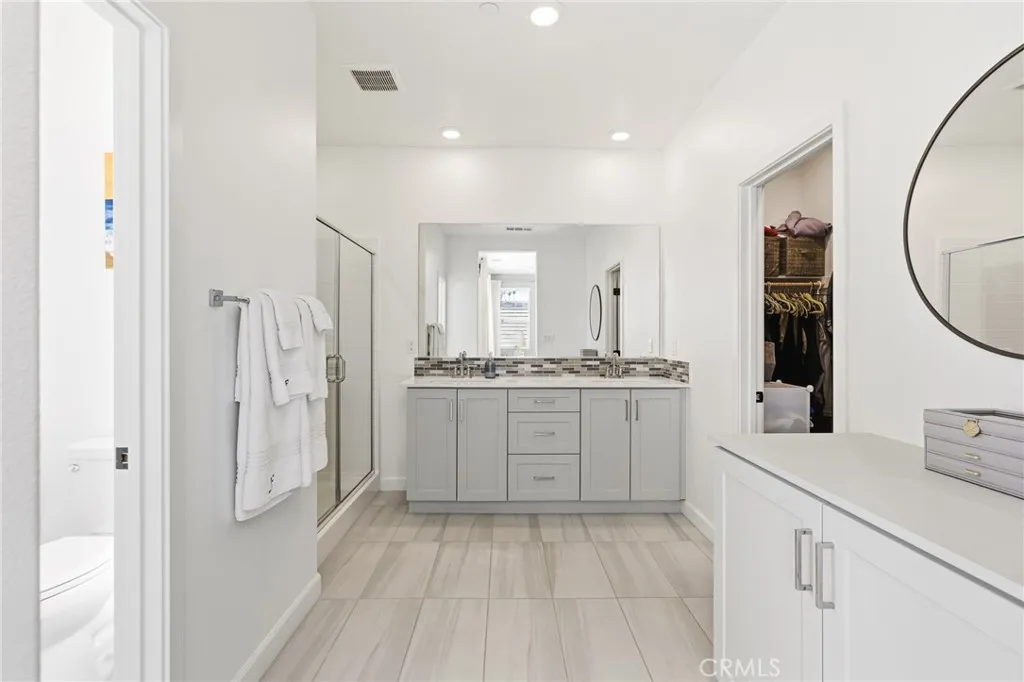 https://cdn.realtyfeed.com/cdn/127/306673754/dc98ff707113279868545200582ae087.webp