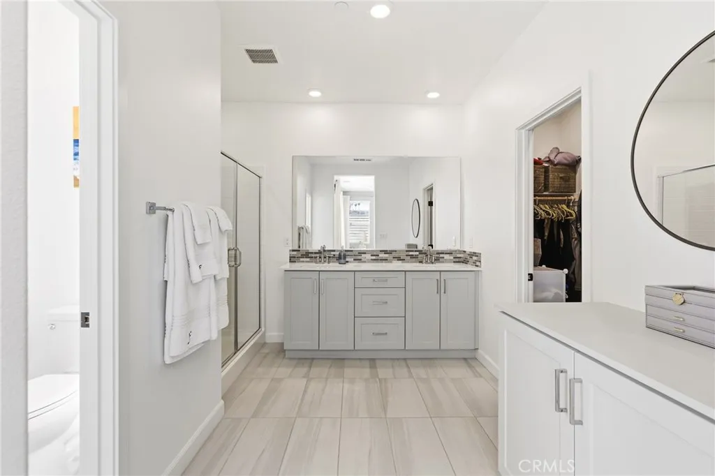 Photo #20: OC26062241 Listing: Photo #20