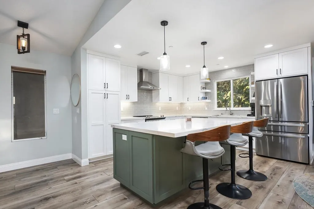 https://cdn.realtyfeed.com/cdn/127/306673814/2839d590bb2b722aab47994567f54776.webp