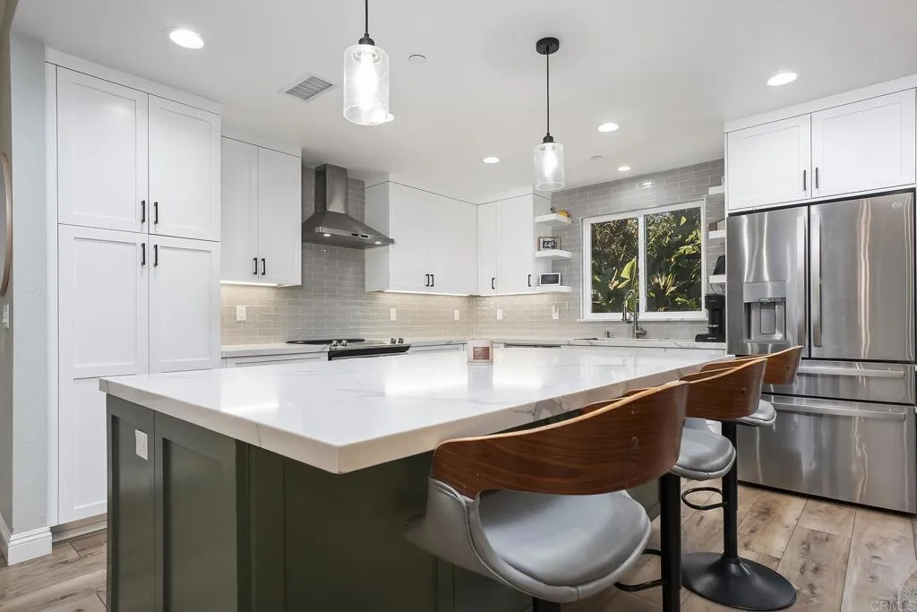 https://cdn.realtyfeed.com/cdn/127/306673814/d51fba6879adc826705cd62e93befad3.webp