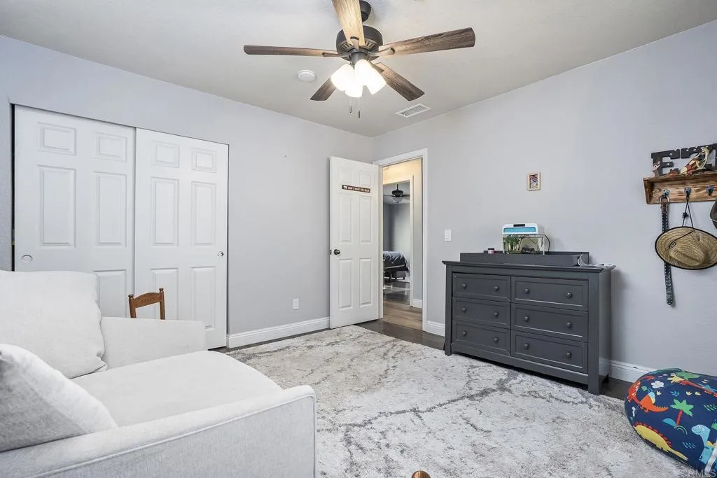 https://cdn.realtyfeed.com/cdn/127/306673814/e476ae0caa8b31f92d1c0c28f3df6d66.webp