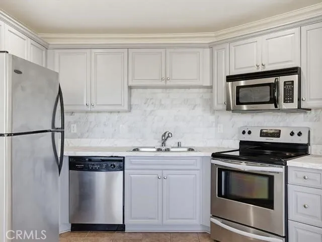 https://cdn.realtyfeed.com/cdn/127/306673845/489a1812f624d27b0452e9be57ccd598.webp