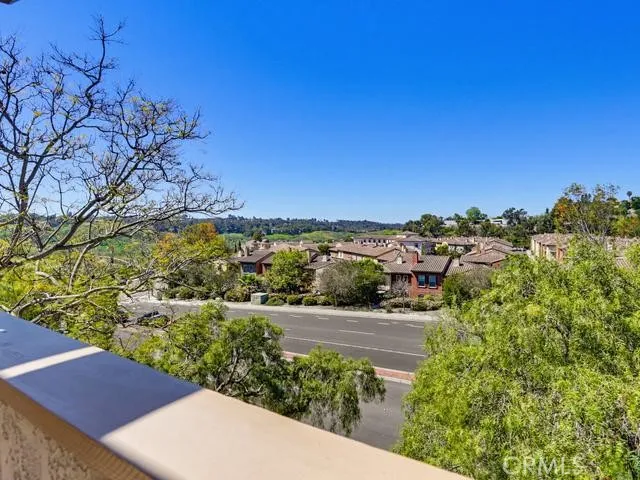 https://cdn.realtyfeed.com/cdn/127/306673845/94de78f82e4108bfb7d20ab345216ba4.webp