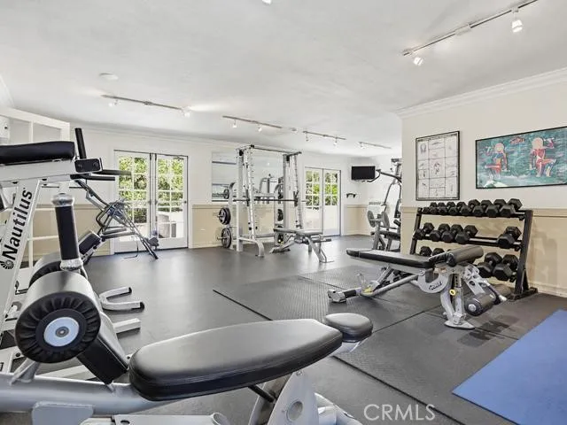 https://cdn.realtyfeed.com/cdn/127/306673845/d8037fcfc6b43ee41f64f79ca95af2ea.webp