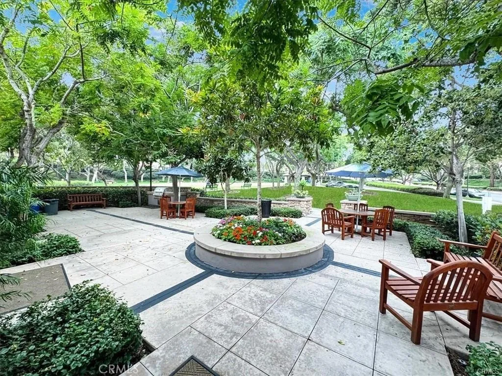 https://cdn.realtyfeed.com/cdn/127/306673852/72f80fc495722c5e6b6e5efebd1668b5.webp
