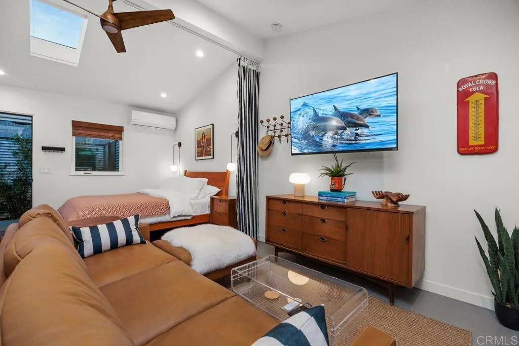 https://cdn.realtyfeed.com/cdn/127/306673941/199deecc864e8996c4bc1d50410de3cd.webp
