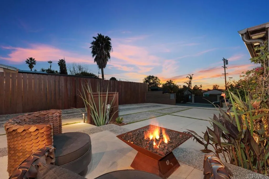 https://cdn.realtyfeed.com/cdn/127/306673941/34e3b6cdf1967f5a4180879c6b96c016.webp