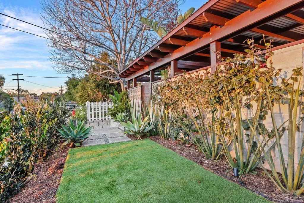 https://cdn.realtyfeed.com/cdn/127/306673941/b1b42a91976fd15cc732c7ed5bfa5aa3.webp