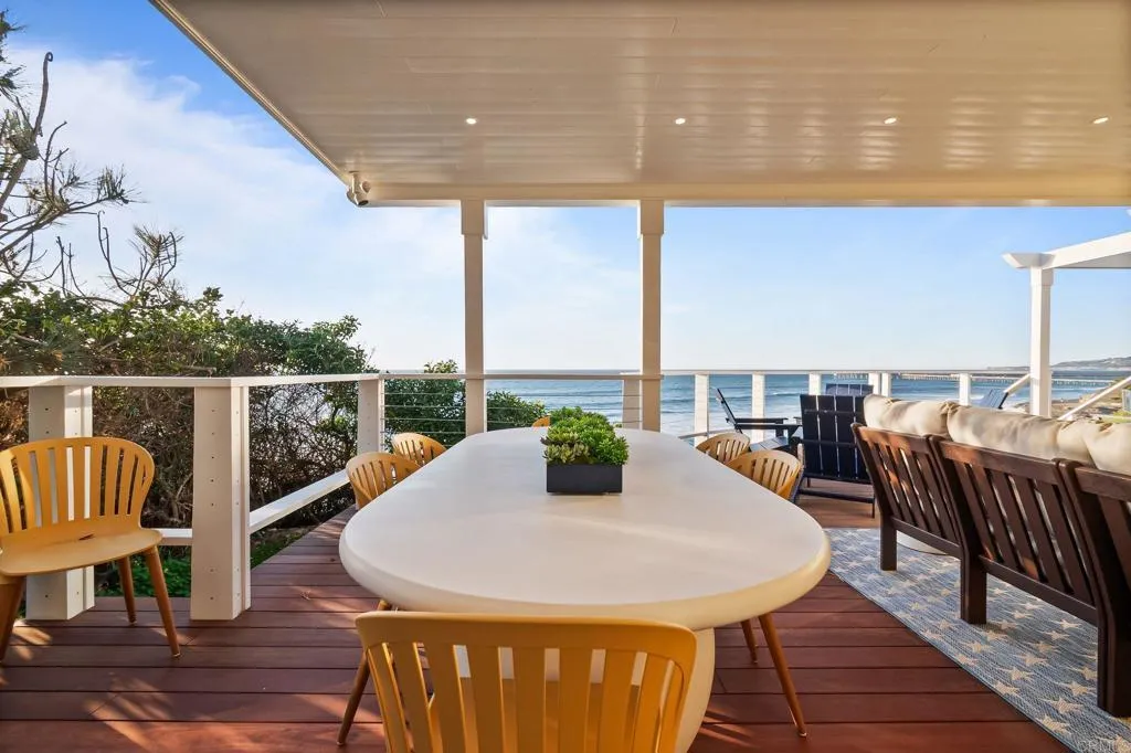 https://cdn.realtyfeed.com/cdn/127/306674050/74be74316d5dbb0227d433c1ecb63843.webp