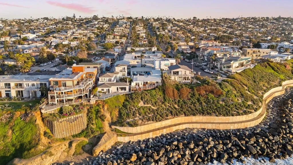 https://cdn.realtyfeed.com/cdn/127/306674050/de5c10e4a33c389adc372b97d183574b.webp