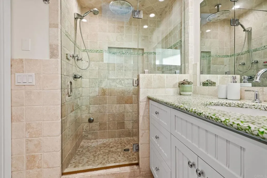 https://cdn.realtyfeed.com/cdn/127/306674050/f08128cd434ea60a48f532c81f5c8d5f.webp