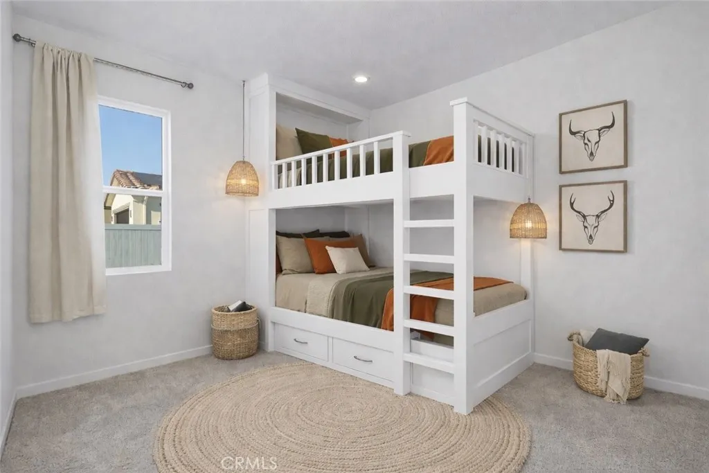 https://cdn.realtyfeed.com/cdn/127/306674134/9fad9dec04370fa708fe258001729527.webp