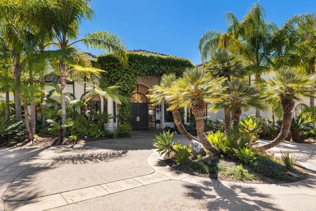 https://cdn.realtyfeed.com/cdn/127/306674138/af13cbf25c8555c7cbdf31543fa9160d.webp