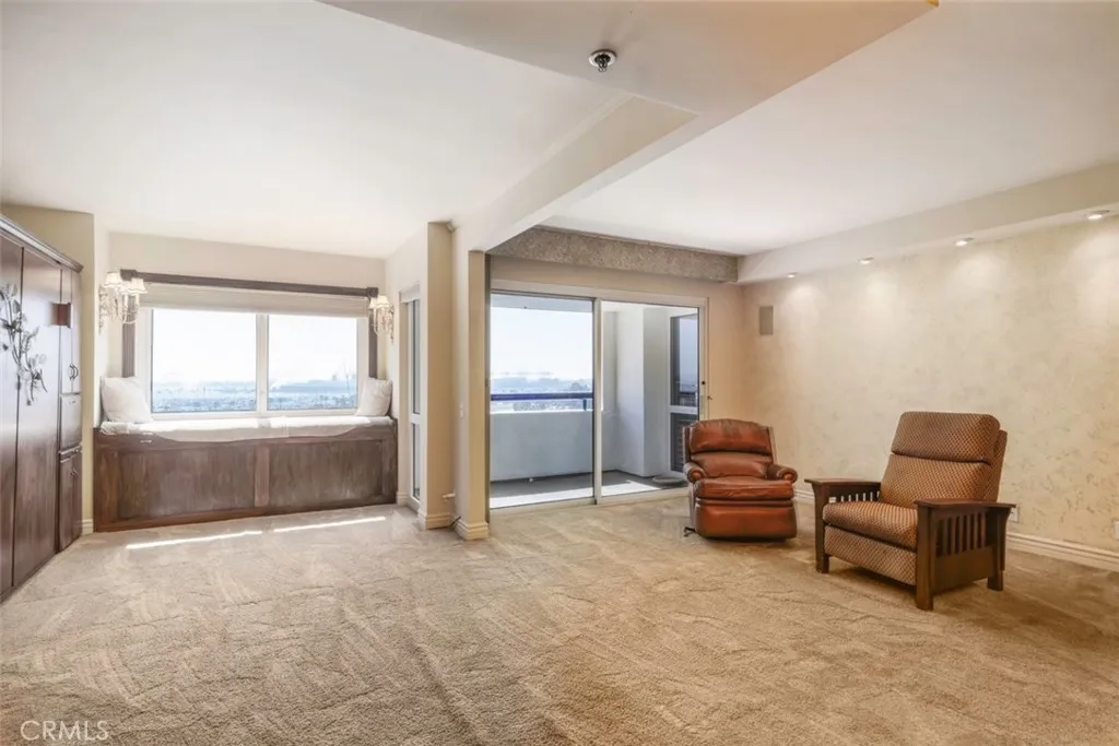 525 E Seaside Way Unit 807, Long Beach, CA 90802 - Photo 3 of 42, Long Beach, CA