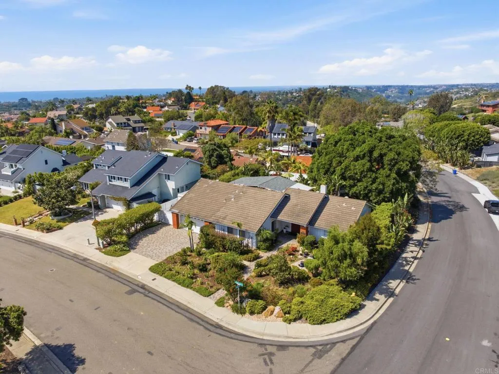 https://cdn.realtyfeed.com/cdn/127/306674150/1f3ea701c23224dd3e1f0988ac887c38.webp