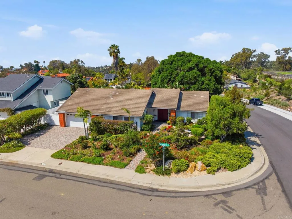 https://cdn.realtyfeed.com/cdn/127/306674150/882e195664f1a7d4d11ada9eac55ae96.webp