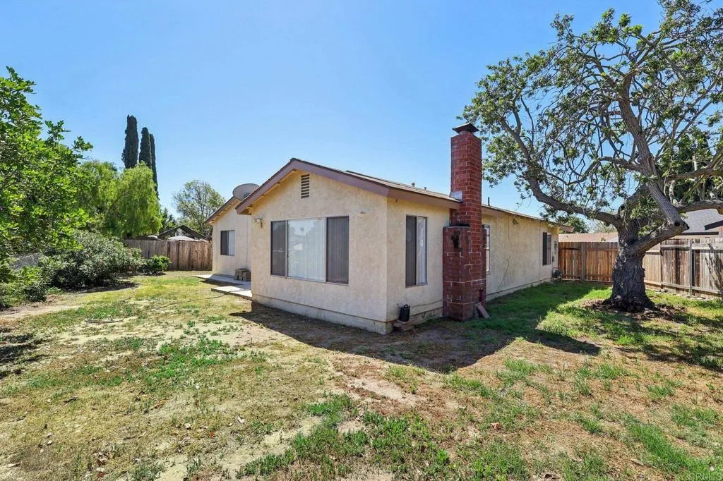 https://cdn.realtyfeed.com/cdn/127/306674191/814e642631999018fd8ebabafdf616cf.webp