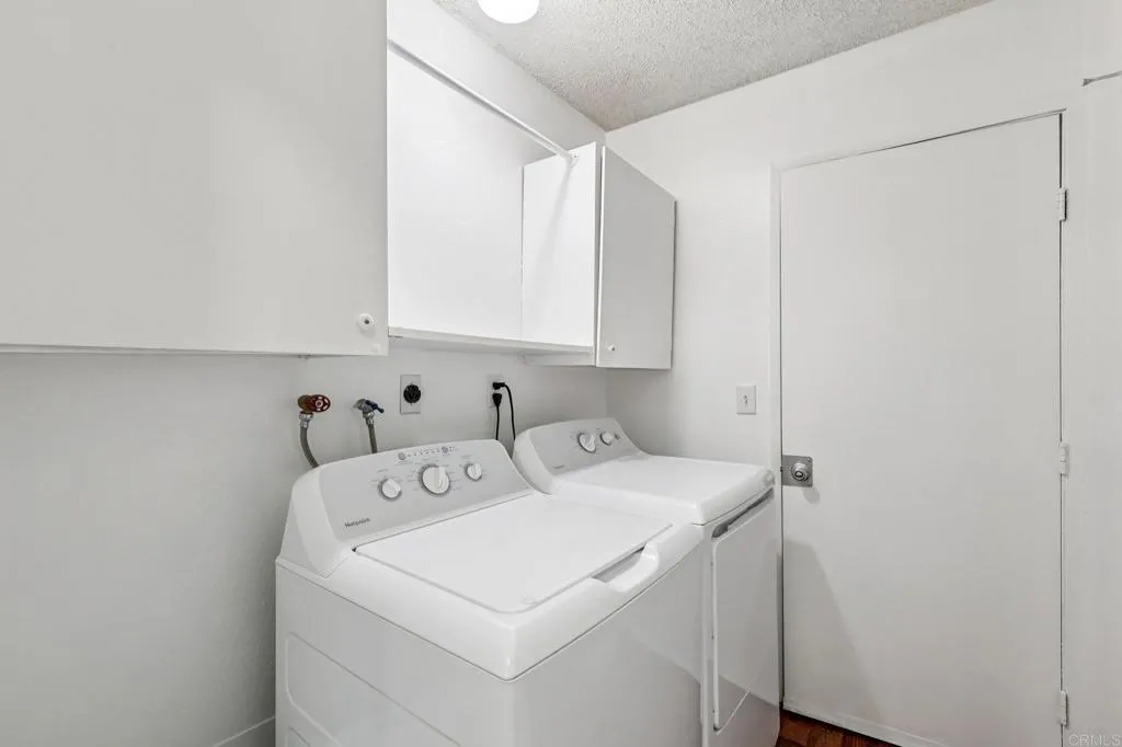 https://cdn.realtyfeed.com/cdn/127/306674191/b392b57dbfe8a4fb73bc70d7d2079e42.webp