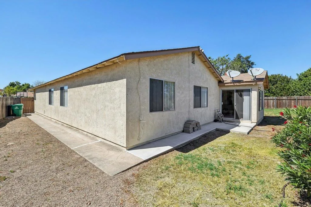 https://cdn.realtyfeed.com/cdn/127/306674191/d16cdc741fdd8f03ab771fa26c6cfe74.webp