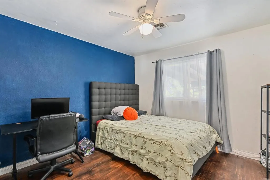https://cdn.realtyfeed.com/cdn/127/306674235/000ef6909d5ab382a0f1287b547fd59d.webp