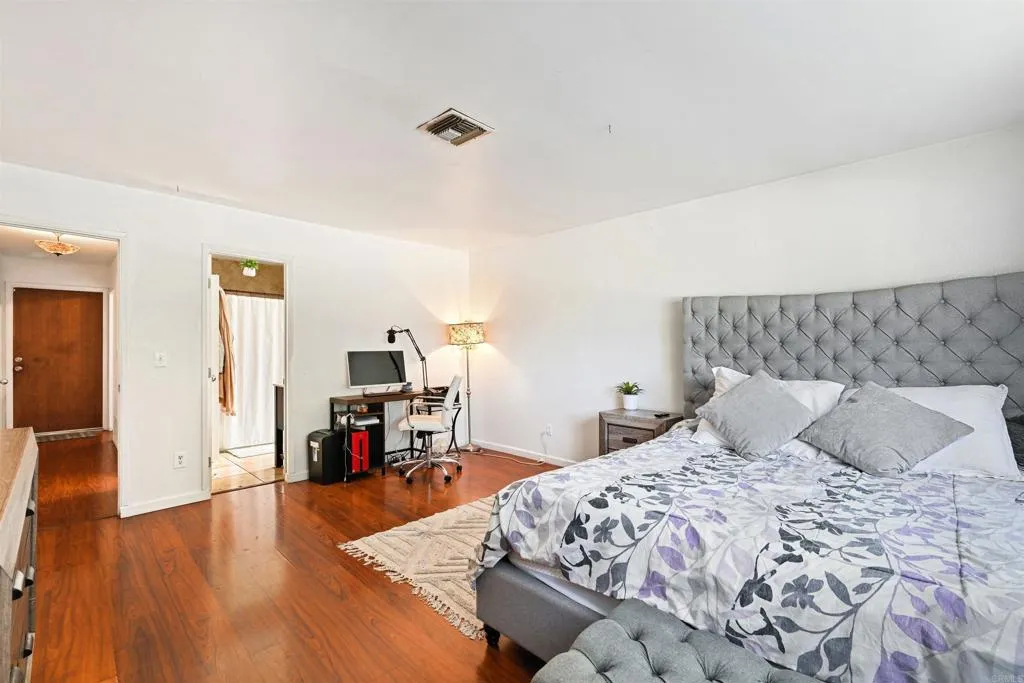 https://cdn.realtyfeed.com/cdn/127/306674235/c6f092f564b66e335b1fa5ef32404f22.webp