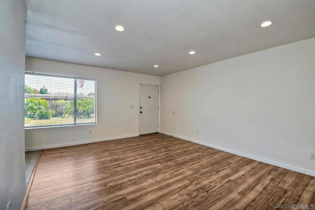 Photo #5: PTP2602236 Listing: Photo #5