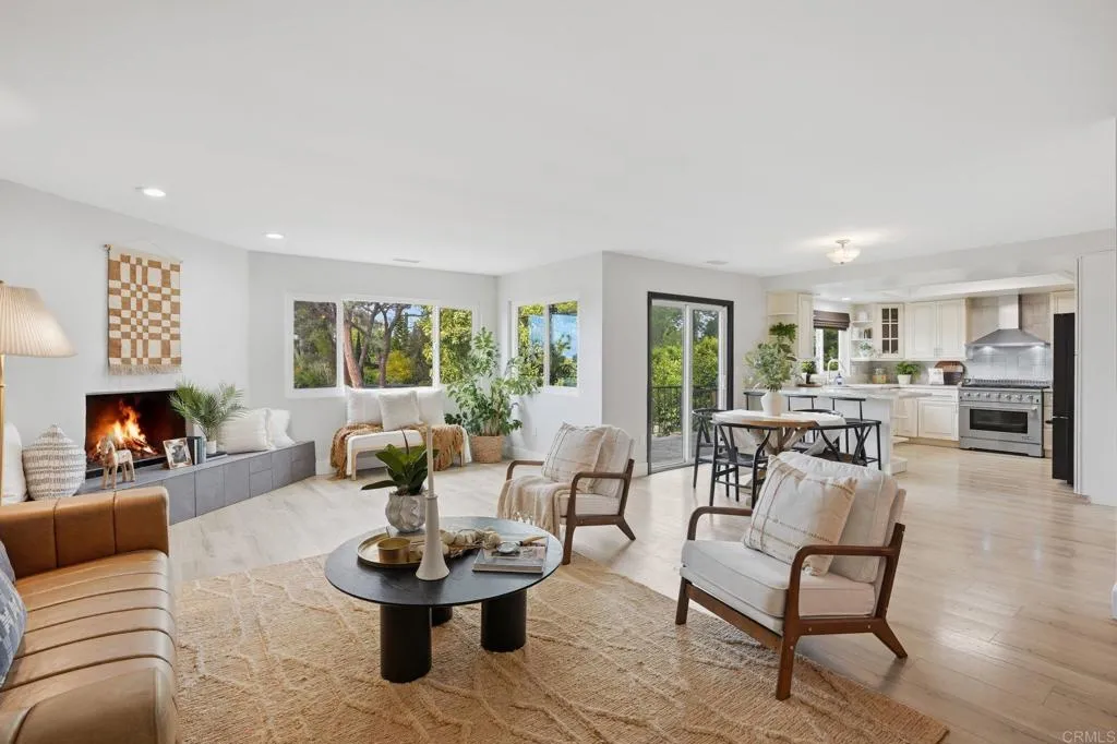 https://cdn.realtyfeed.com/cdn/127/306674244/03cd13b3853cad65c7105a1df477d339.webp
